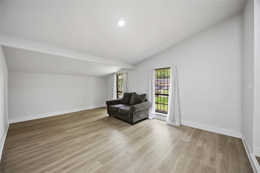 Photo of 15807 Danford Drive