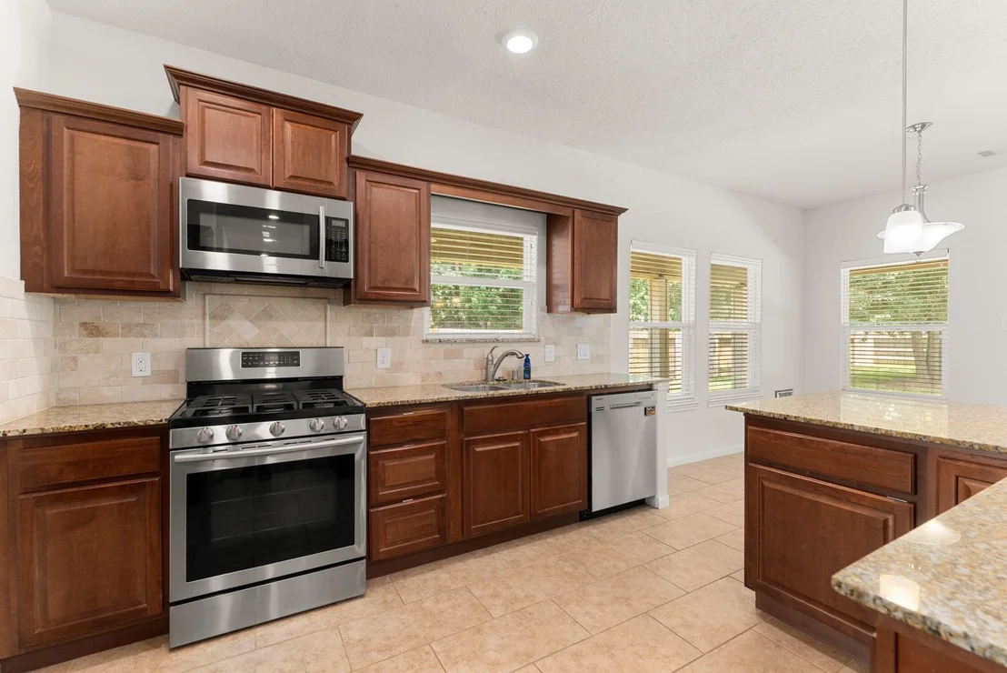 Photo of 6914 Dillon Drive