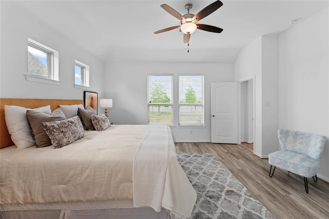 Photo of 546 Long Beach Bay Drive