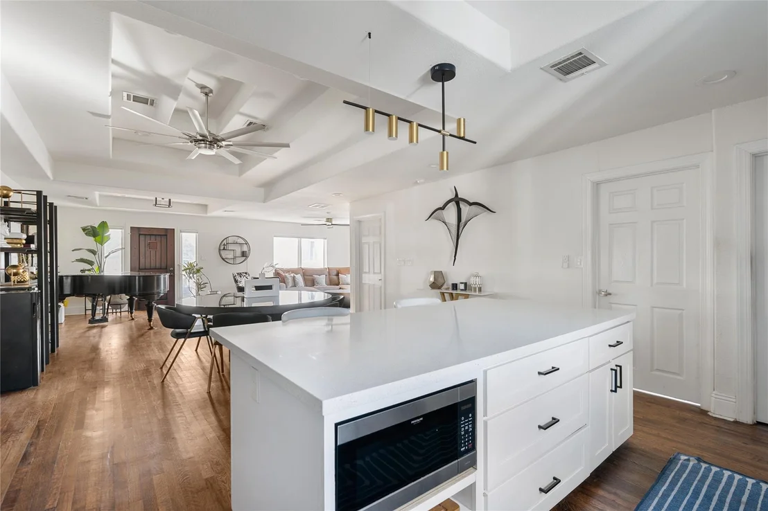 Photo of 4522 Randwick Drive