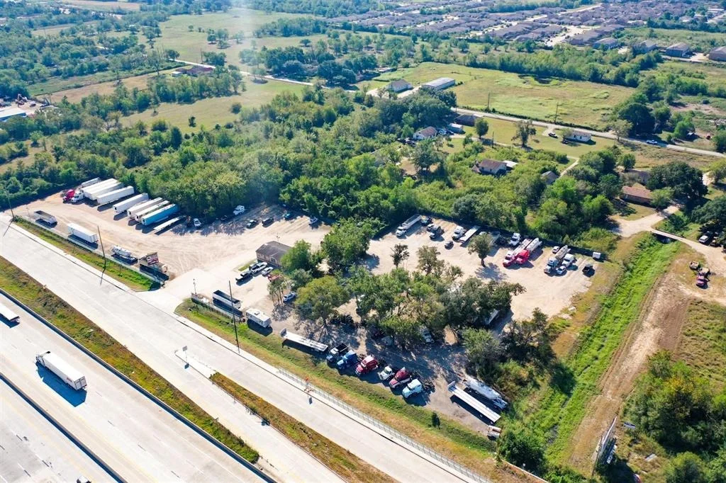 Photo of 35049 Katy Freeway