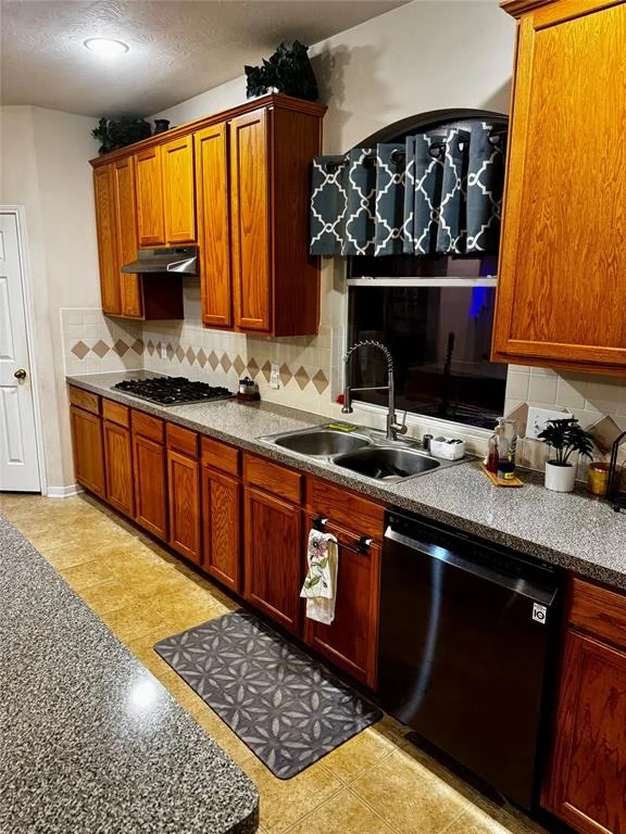 Photo of 1234 Blue Leaf Drive
