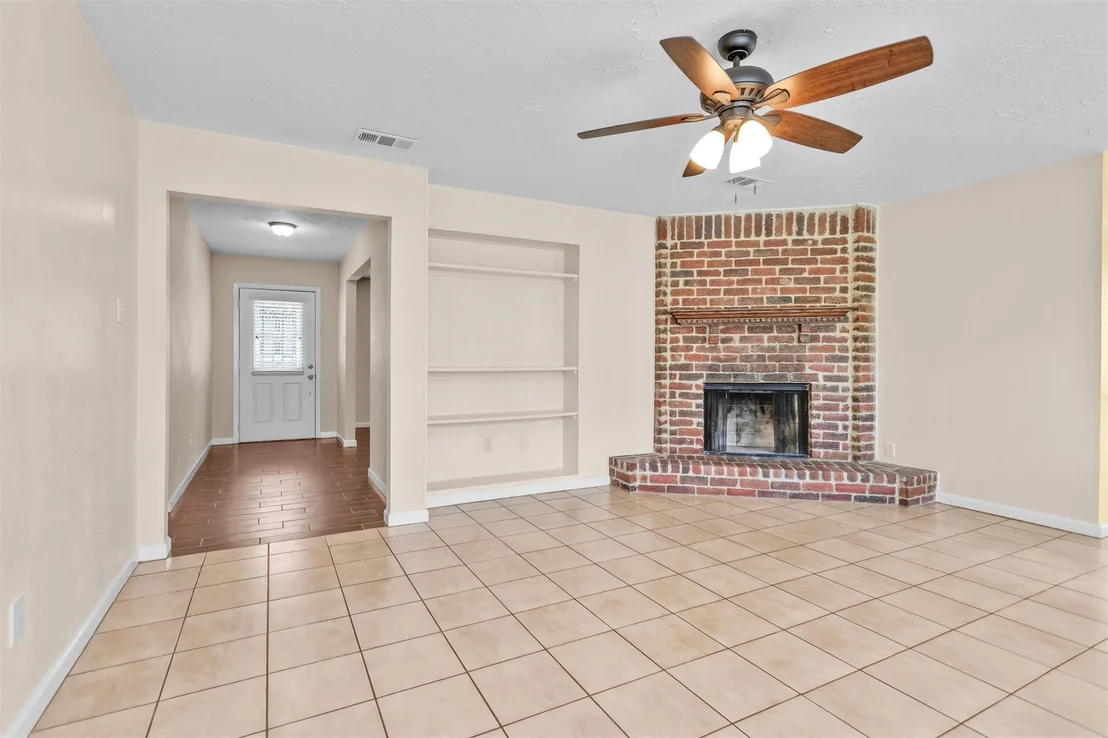 Photo of 4311 Enchantedgate Drive