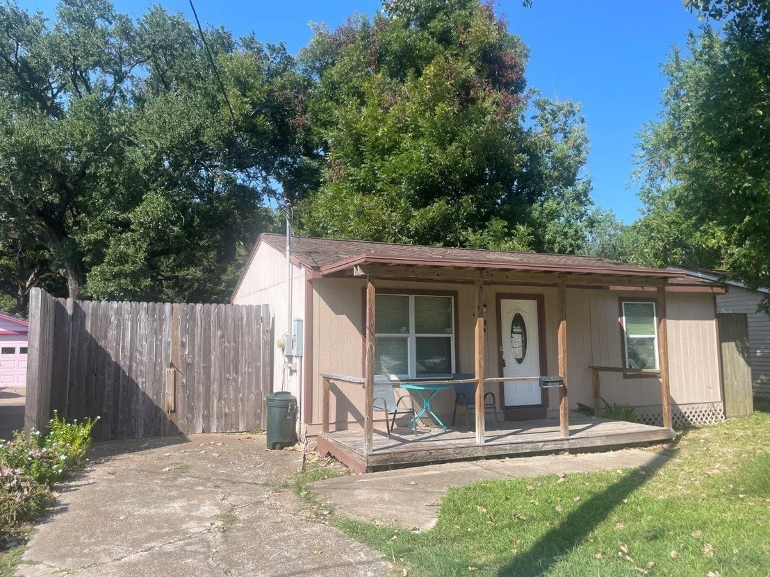 Photo of 918 Maple Street