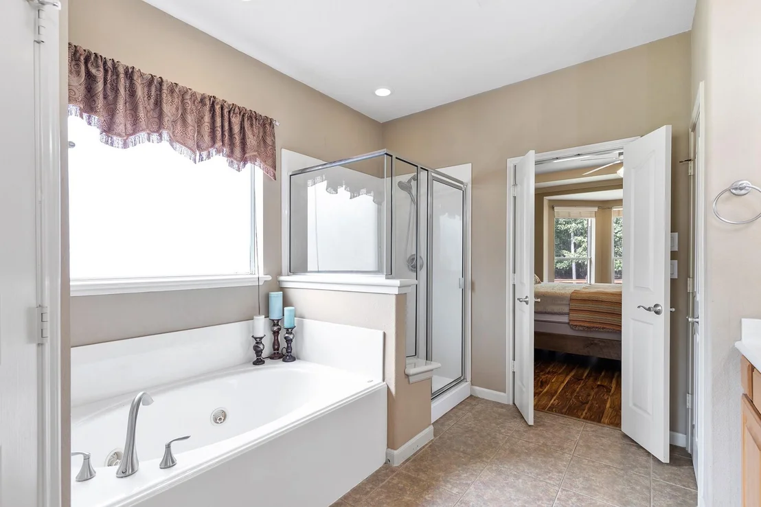 Photo of 1003 Commons Waterway Drive
