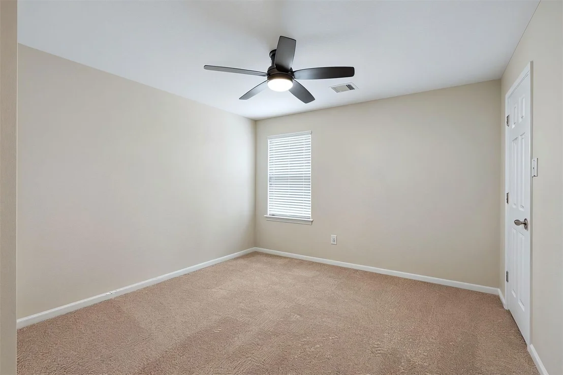 Photo of 2230 Garden Square Path