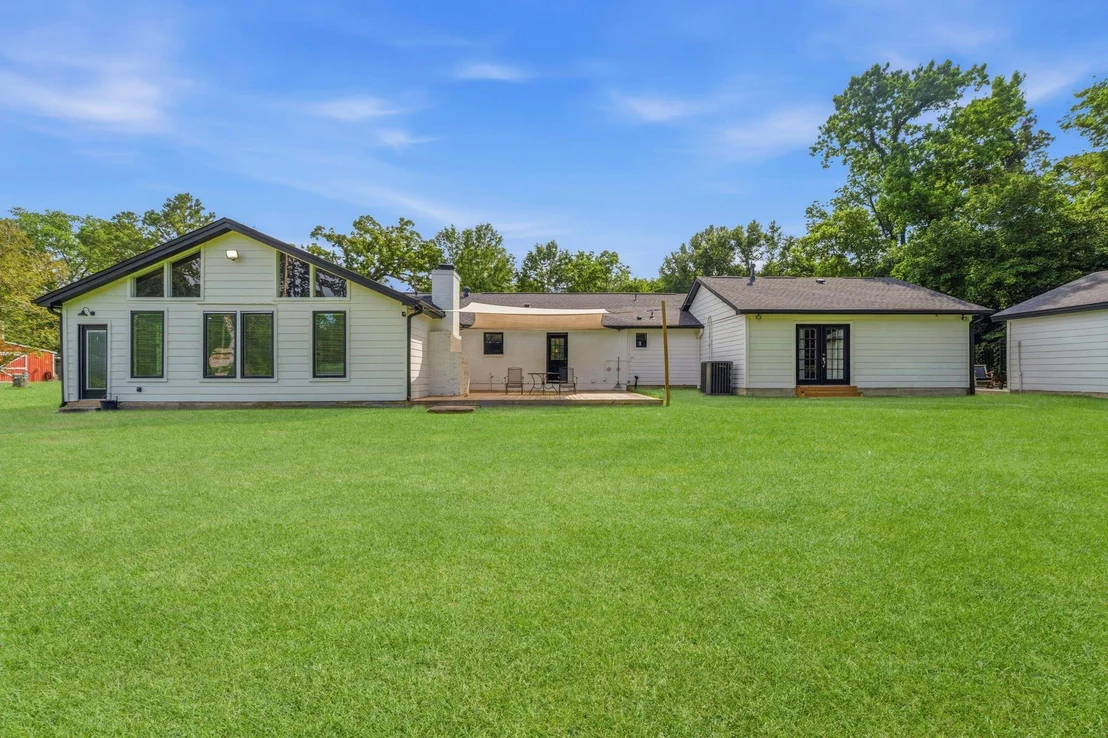 Photo of 5110 Treaschwig Road