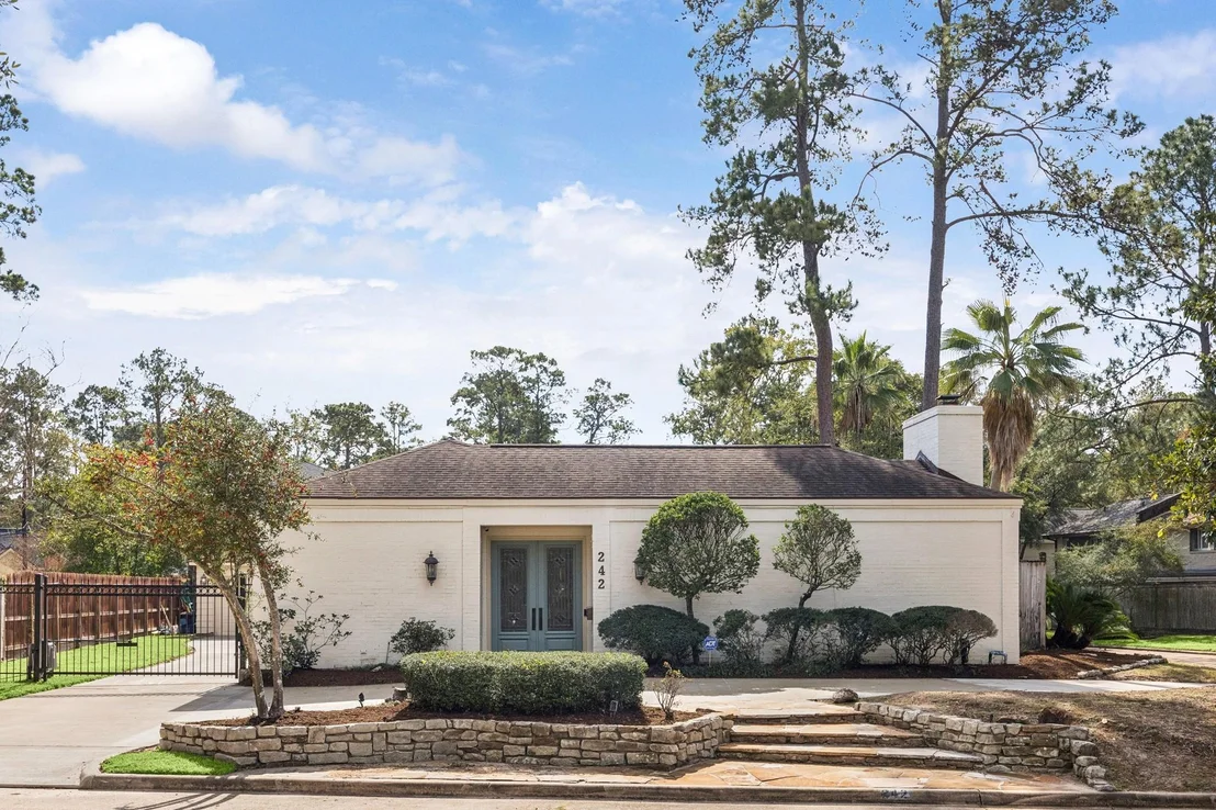 Photo of 242 Vanderpool Lane