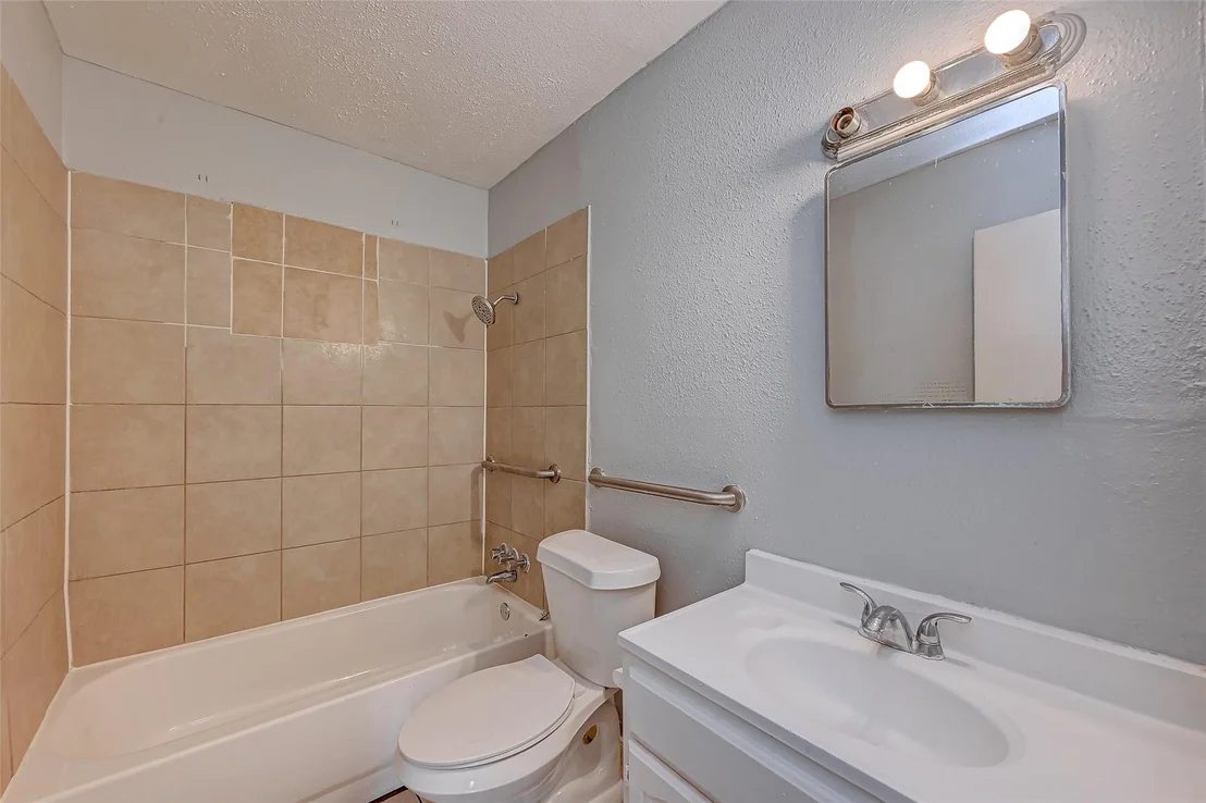 Photo of 3406 Saint Benedict Street