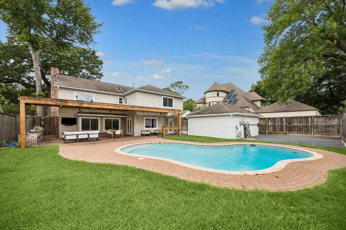 Photo of 306 Greenpark Drive