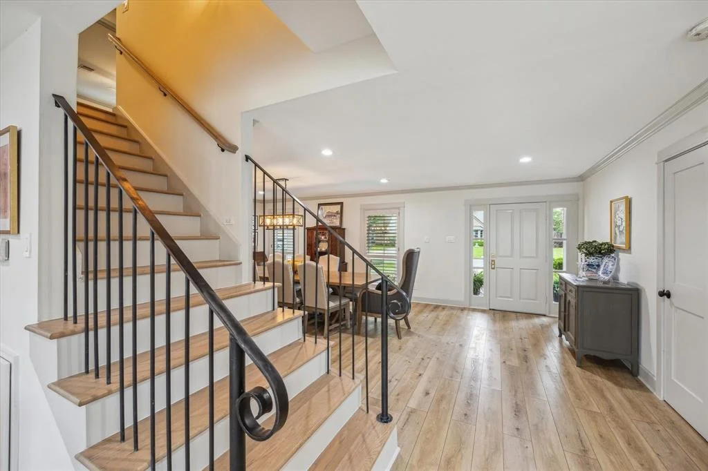 Photo of 14707 Carolcrest Drive