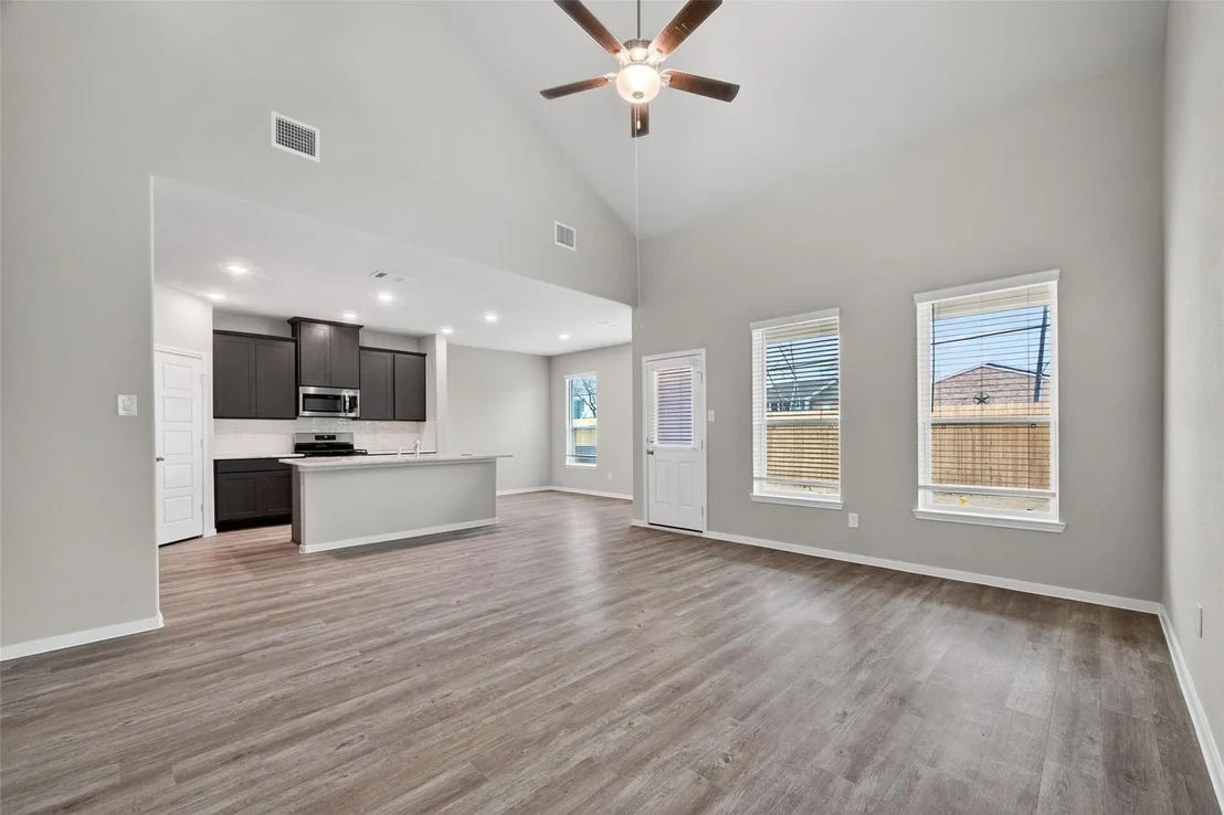 Photo of 3406 Rolling River Drive