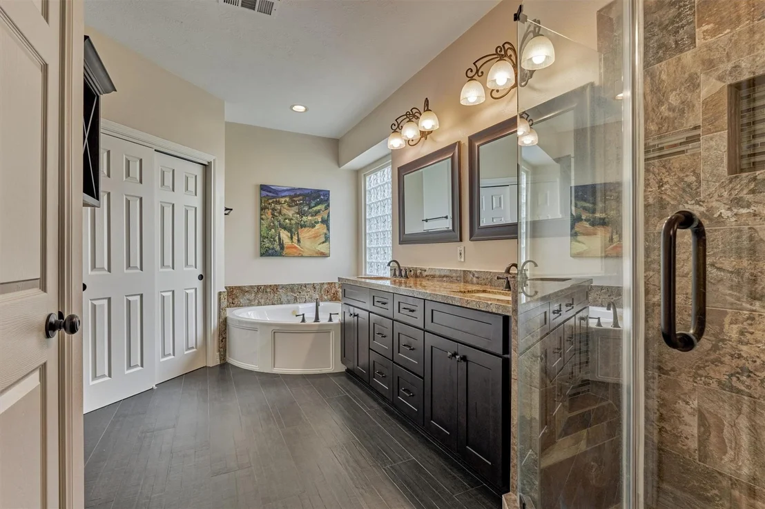 Photo of 18 Split Rail Place