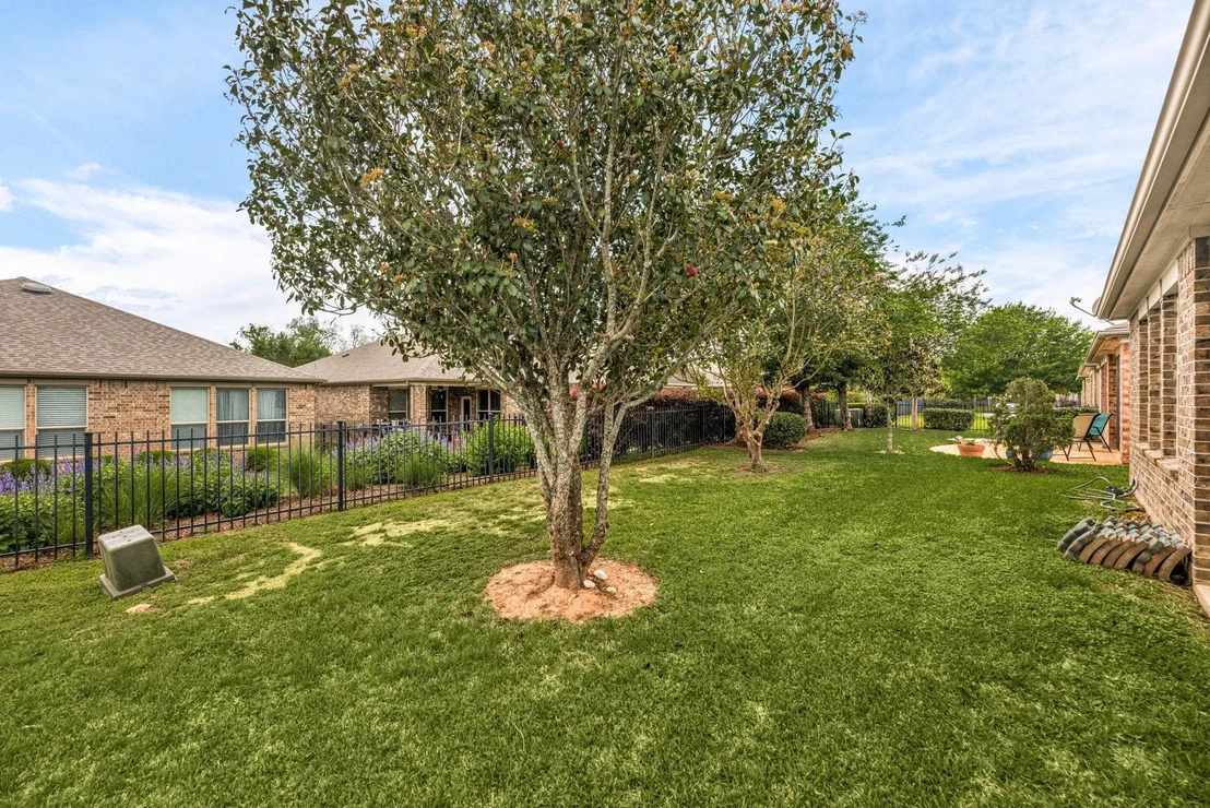 Photo of 1031 Oleander Way