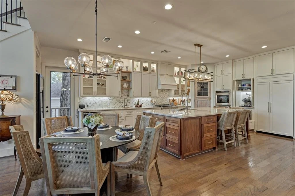 Photo of 925 Paradise Lane
