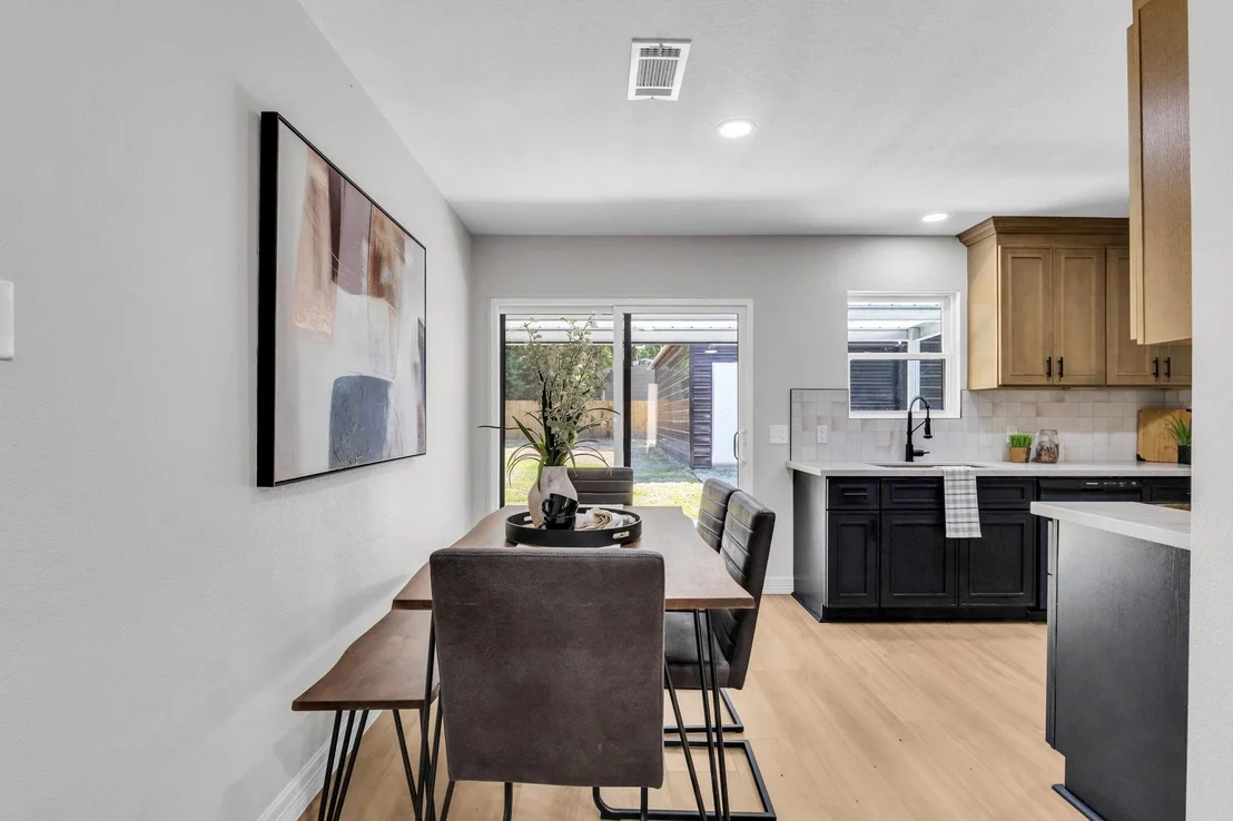 Photo of 170 Maple Street