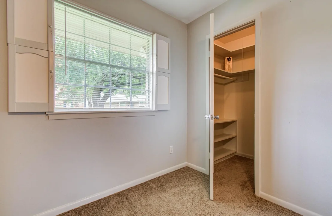 Photo of 5471 Kuldell Drive