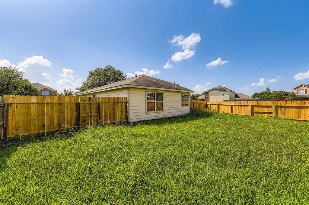 Photo of 1907 Serenata Lane