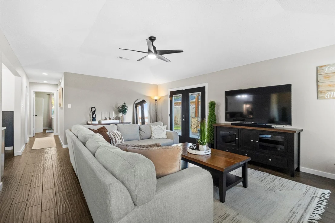 Photo of 9919 Loch Dane Drive