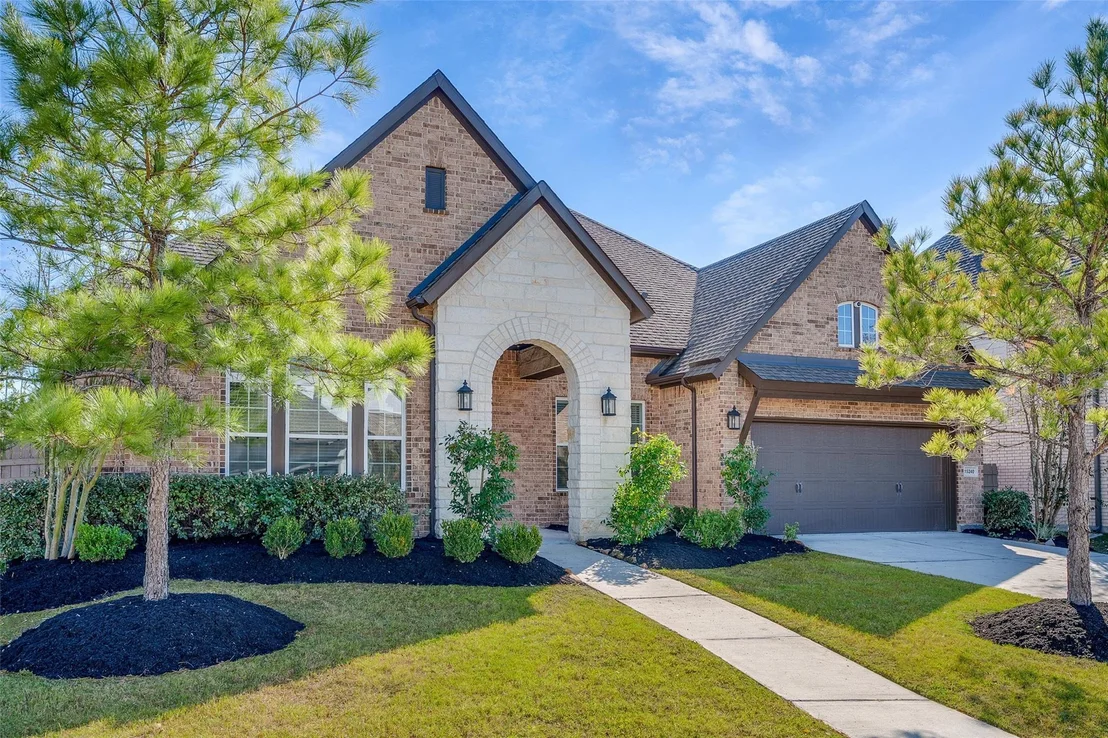 Photo of 15240 Hemingway Heights Drive