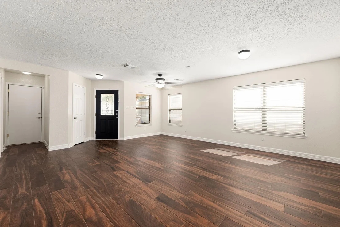 Photo of 18311 Rexine Lane