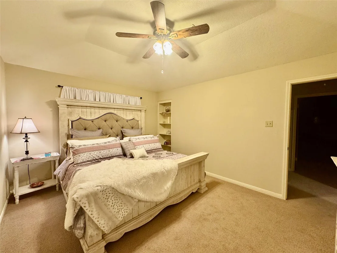 Photo of 125 Clear Springs