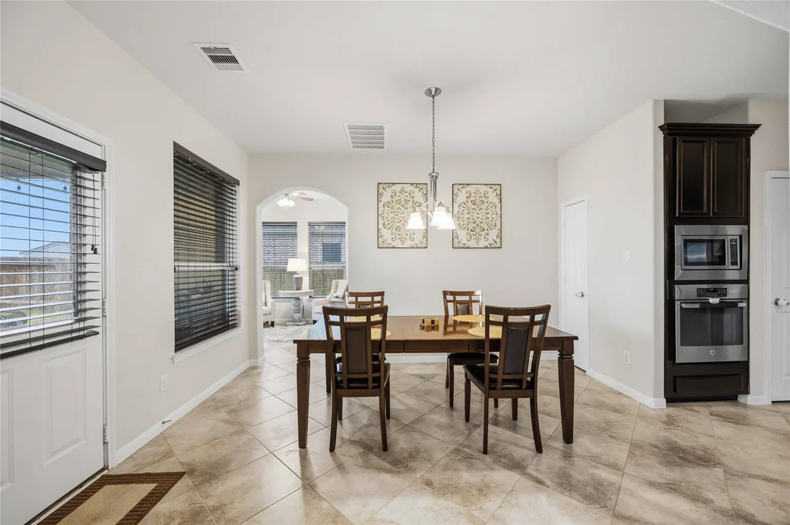 Photo of 12418 Garnet Road