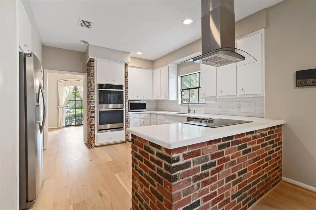 Photo of 1306 Devon Glen Drive