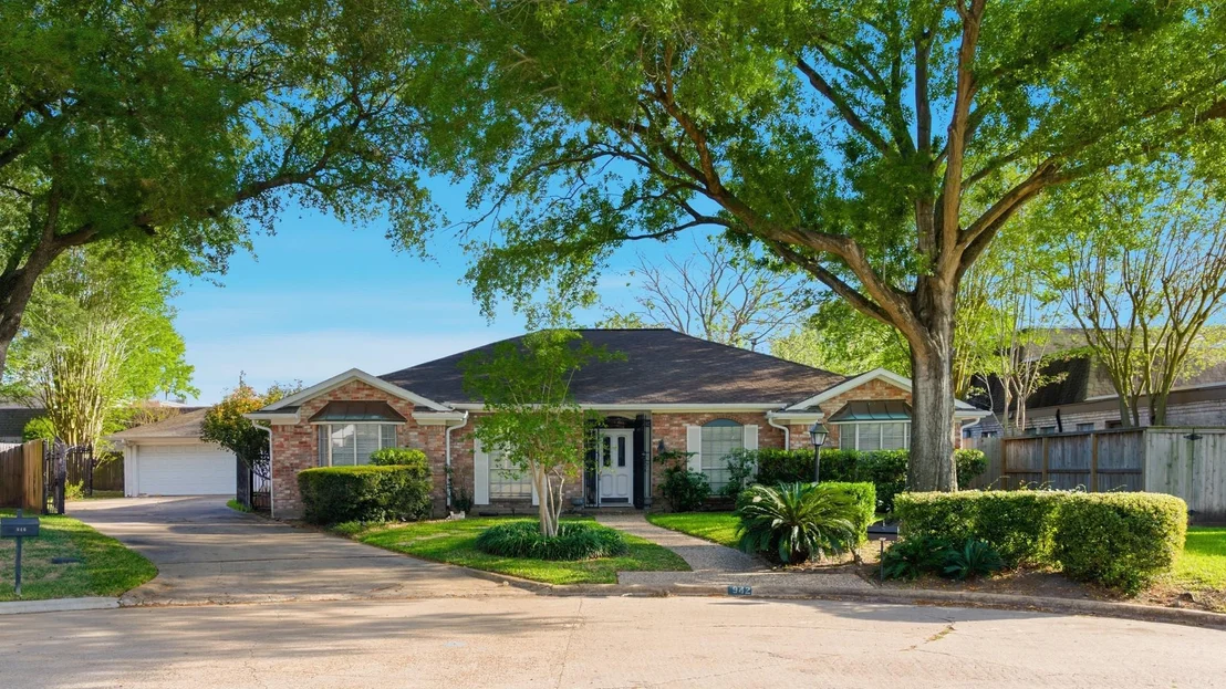 Photo of 942 Brunswick Circle
