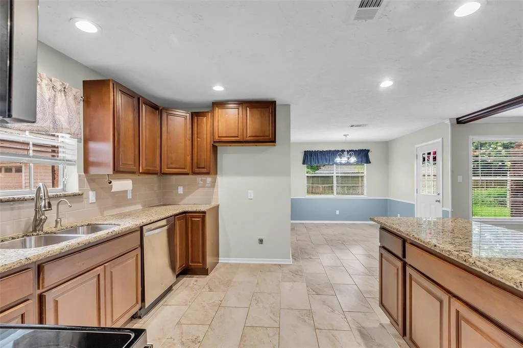 Photo of 8115 Winding Oak Lane