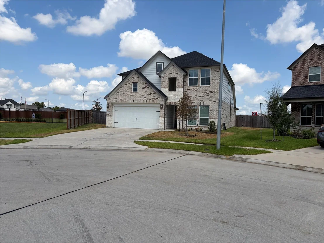 Photo of 2939 Solitude Pine Lane