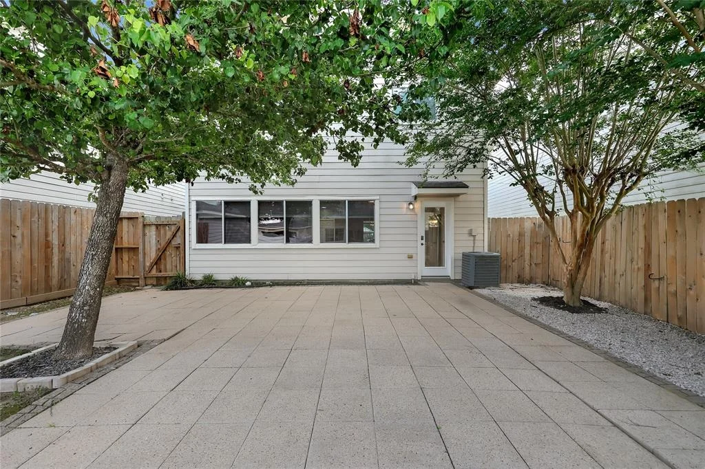 Photo of 1611 Palcio Real Drive