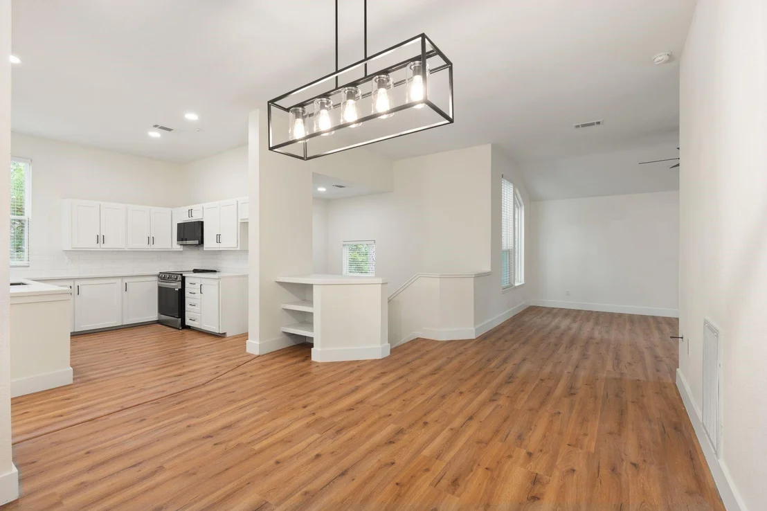 Photo of 30 Shallow Pond Place