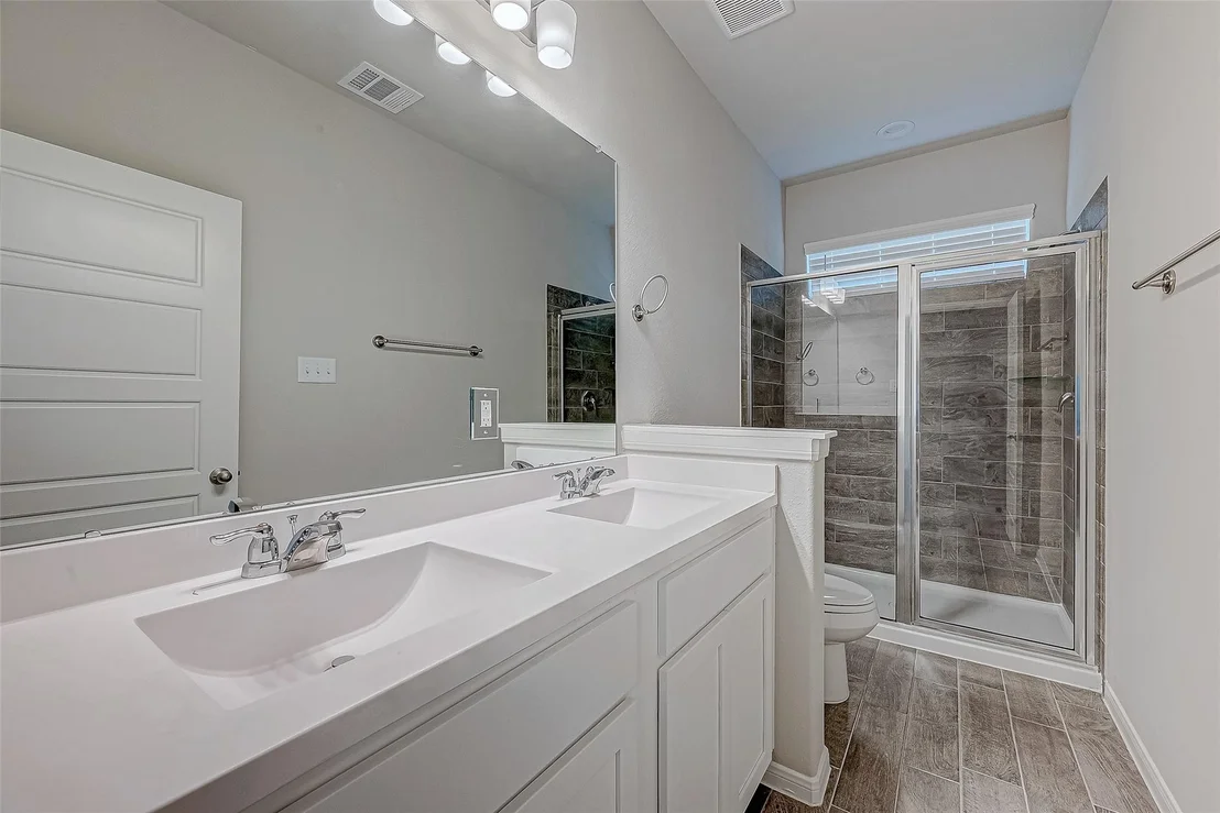 Photo of 210 Emerald Thicket Lane