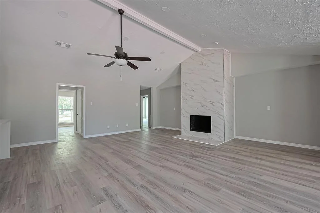 Photo of 23480 Mayer Road