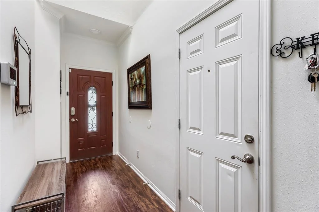 Photo of 18050 Landing Brook Drive
