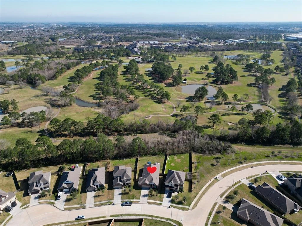 Photo of 1325 Course View Drive N