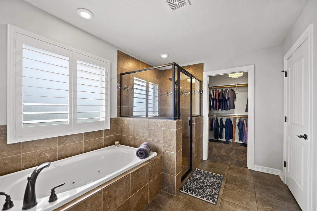 Photo of 5649 Pioneer Trail