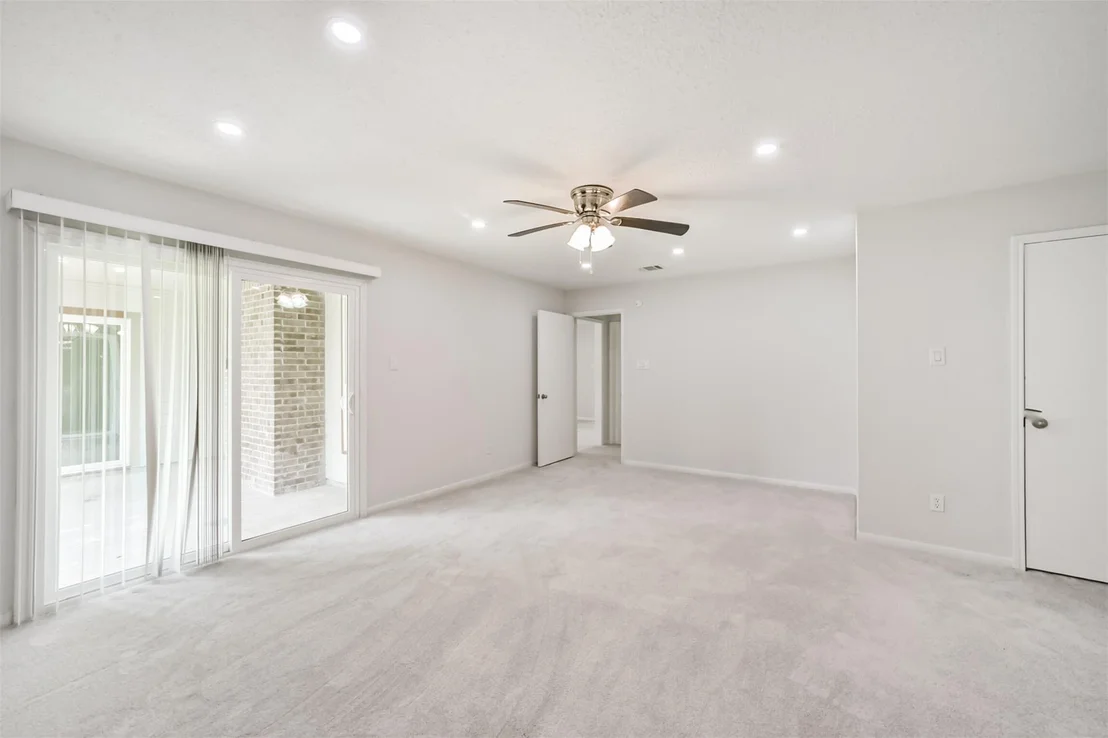 Photo of 17502 Huntersglen Circle