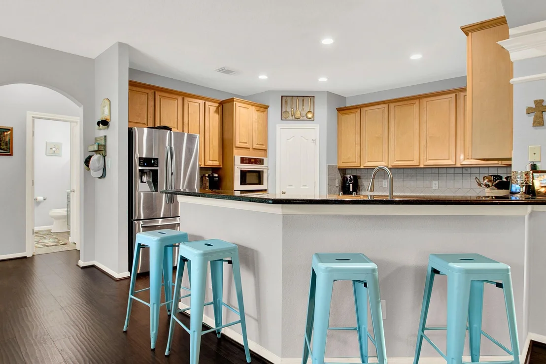 Photo of 33402 Hillside Drive