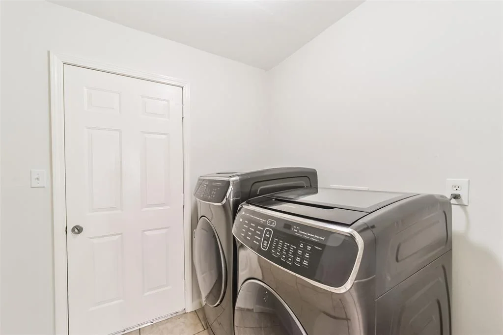 Photo of 11643 Breezy Knoll Drive