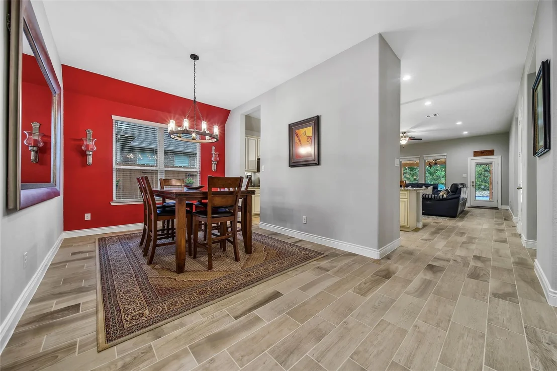 Photo of 280 Dawn Brook Lane