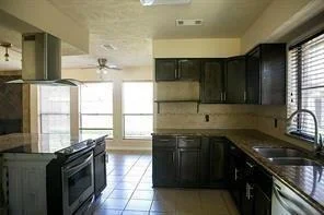 Photo of 2907 Colonial Drive