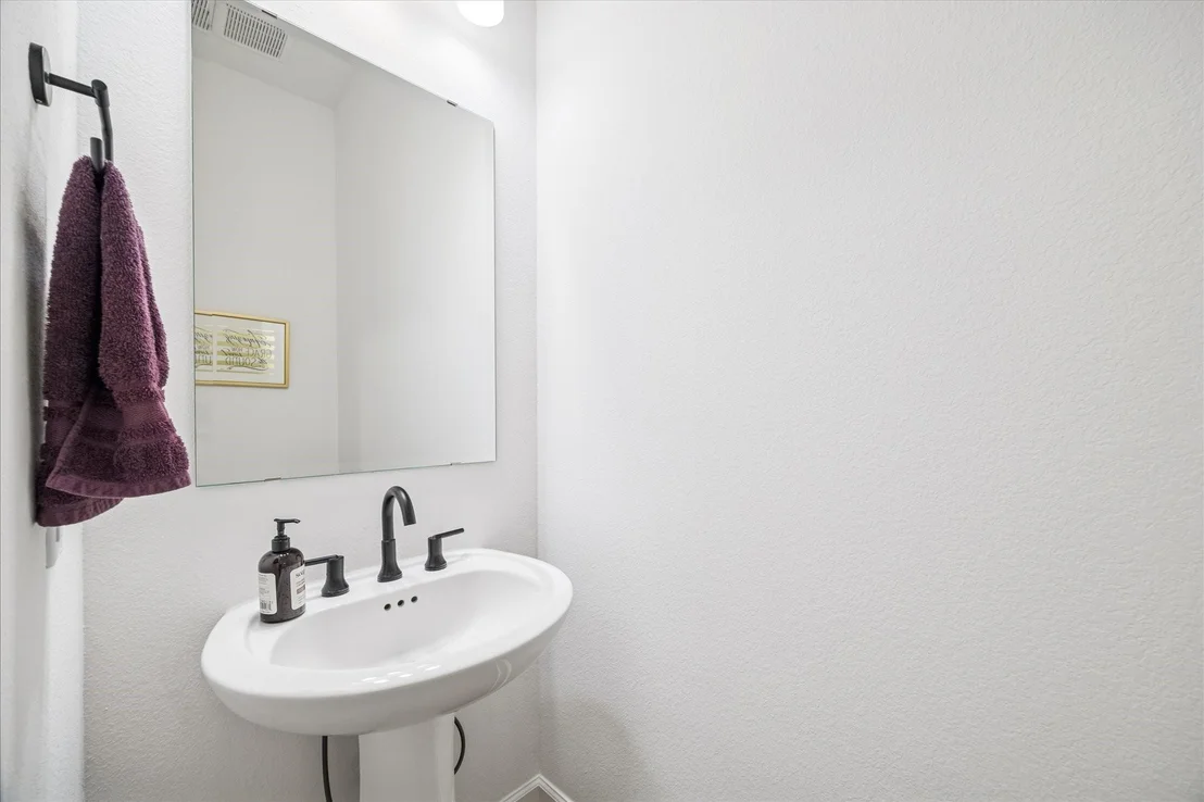 Photo of 31130 Crescent Hill Drive