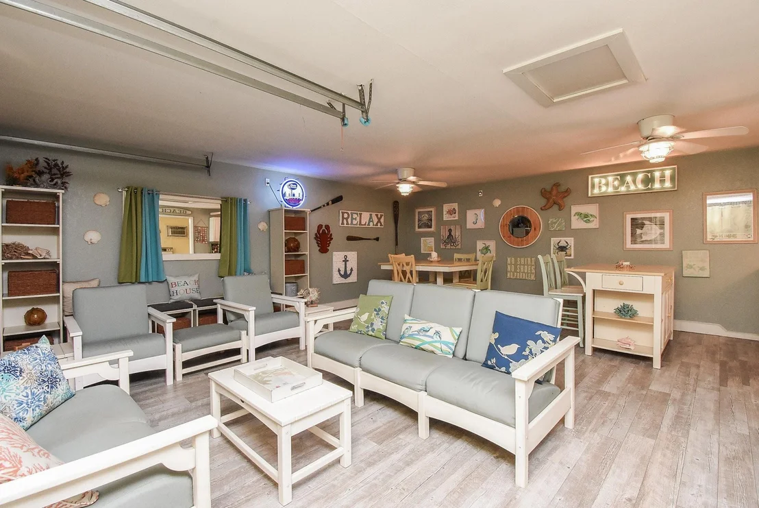 Photo of 2101 Meadow Lane