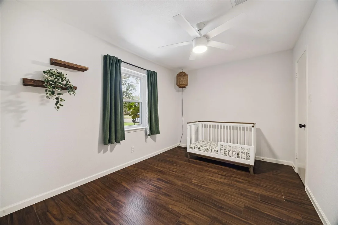 Photo of 9707 Lawngate Drive