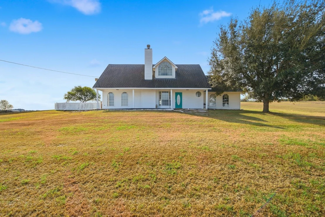 Photo of 2201 Bluebonnet Boulevard