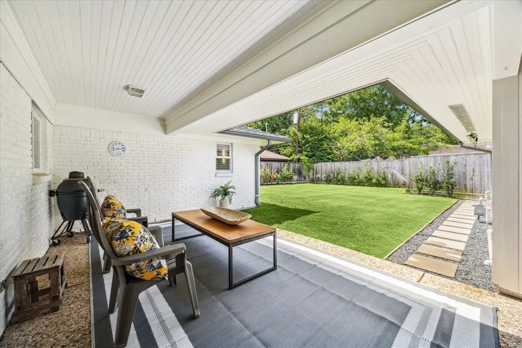 Photo of 10047 Doliver Drive
