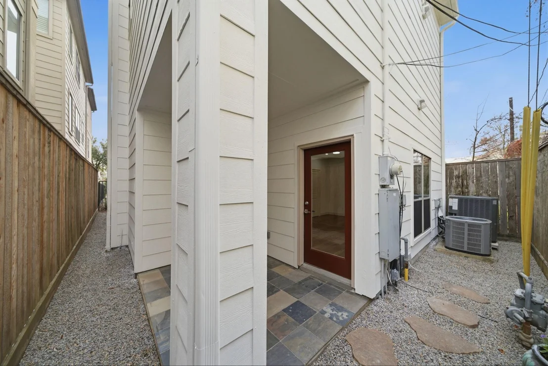 Photo of 4740 Banning Drive