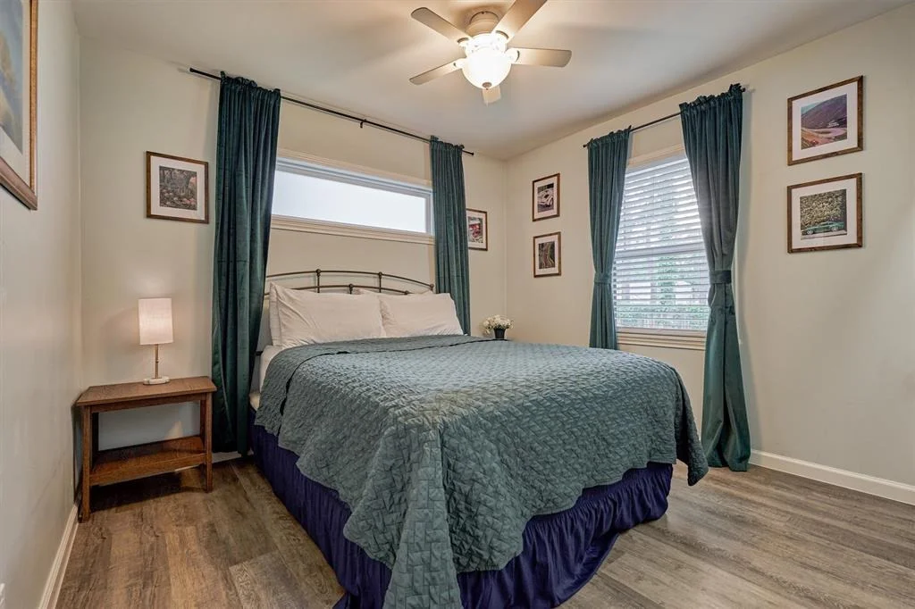Photo of 23814 Creekview Drive